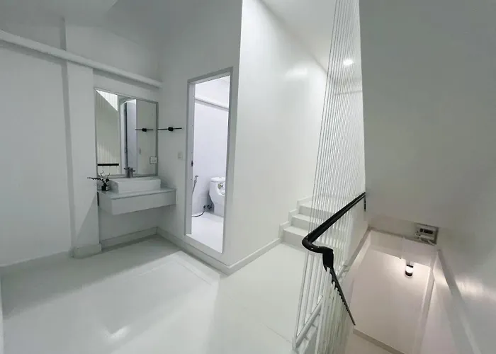 Fivehouse Silom1 - Heart - Silom -bts Mrt 2min - Lumpini Park - Bnh